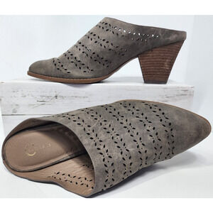 C EST 1946 Slip On Dark Beige/Khaki Mules w/Closed Toe, Block Heel, Women 11M